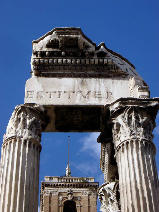 081rom_forum_romanum_tempio_di_vespasiano