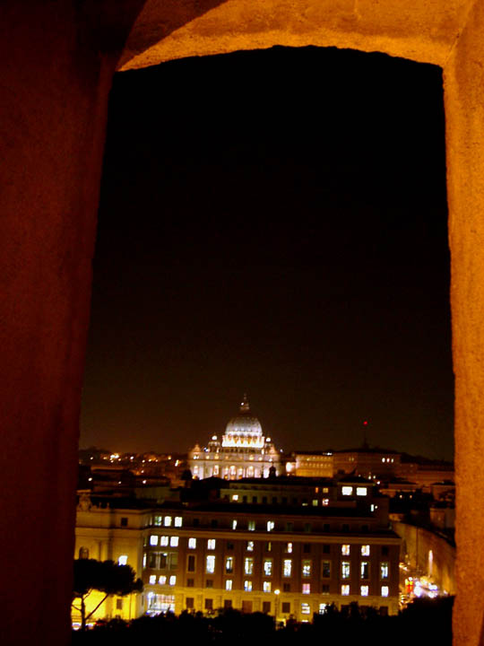 076rom_castel_sant_angelo_san_pietro